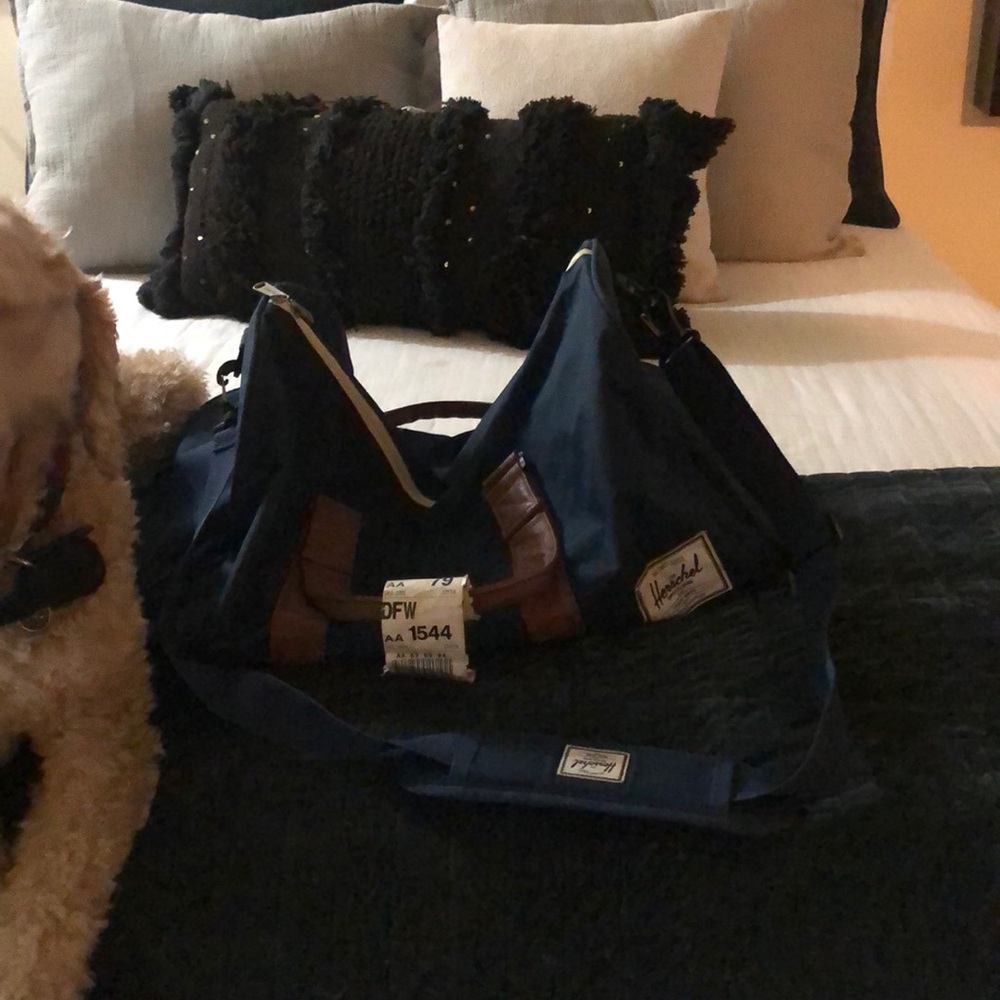 Herschel Carry on duffle bag